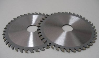 Il metallo fornito di punta del carburo di tungsteno di T.C.T le lame per sega per lo strappo del legno duro e tenero