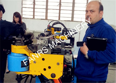 Macchina piegatubi del doppio tubo delle teste per il piegamento dei prodotti della mobilia
