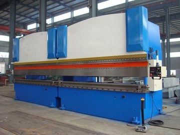 Macchina piegatubi del tubo idraulico con una sincronizzazione di 2 insiemi che lavora insieme CNC